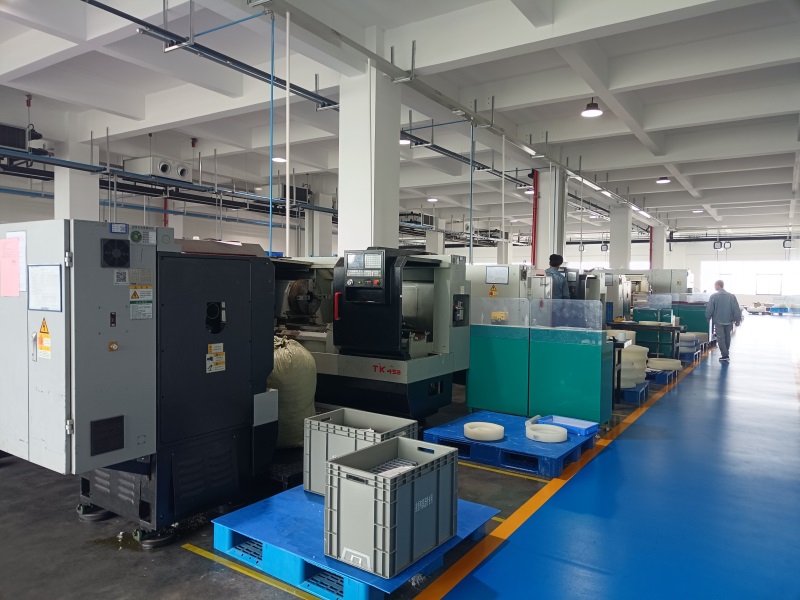 樹脂車間——臥車